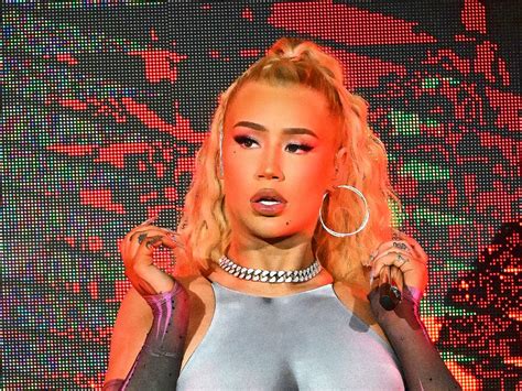 iggy azalea onlyfans leaked videos|Iggy Azalea releases raunchy sex tape after joining OnlyFans